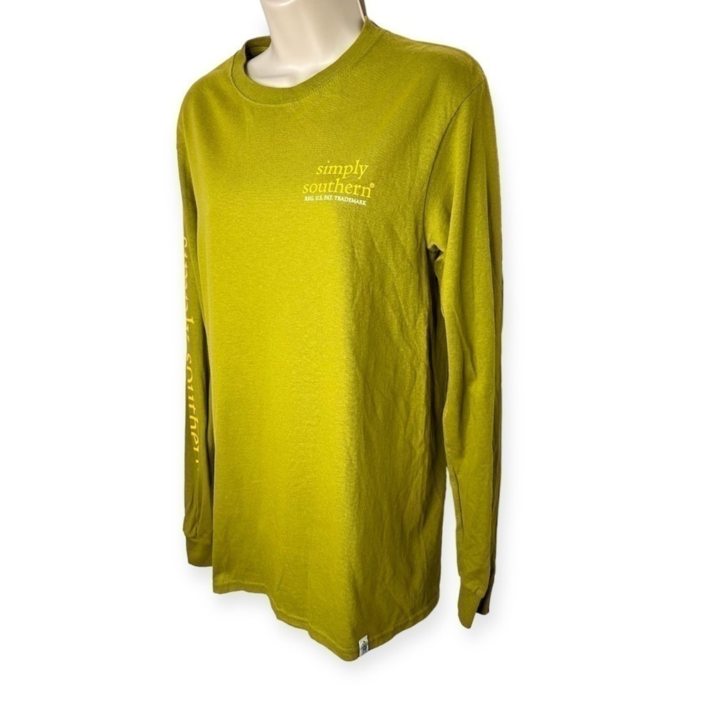 Simply Southern Chin Up Buttercup Pig Long Sleeve Tee Small NWT - Picture 4 of 8